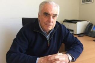 Dr. Eugenio Spencer 